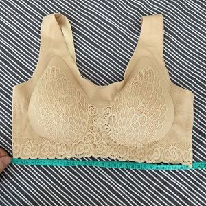 Daisy Fuentes lace bra/bralette S